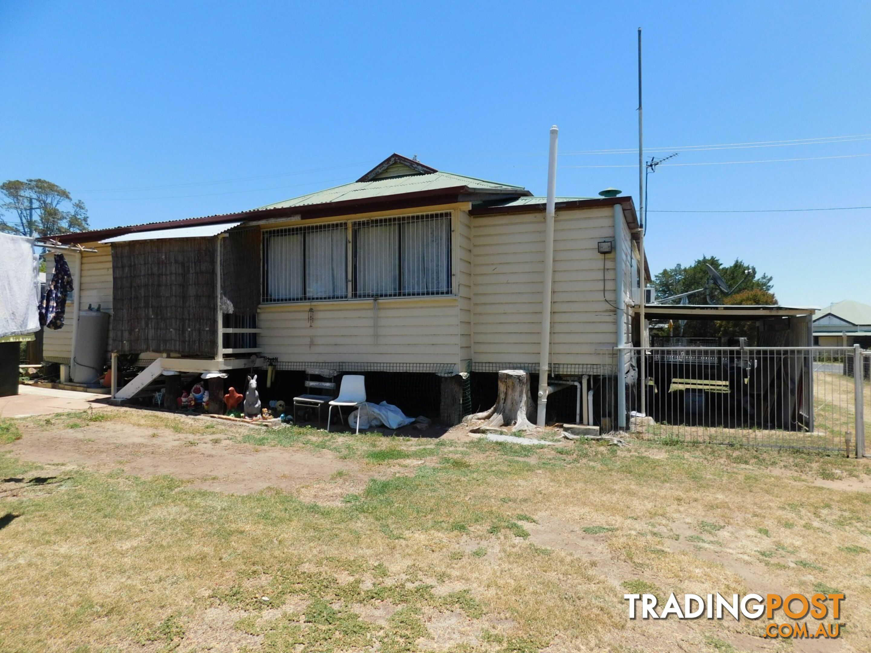 22 Wallace Street WARWICK QLD 4370