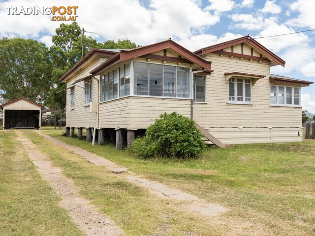 39A Lyons st WARWICK QLD 4370