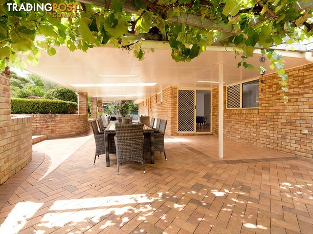 4 Rebecca Court WARWICK QLD 4370