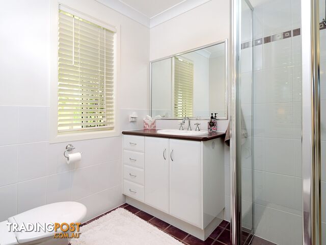 27 Rowland Street WARWICK QLD 4370