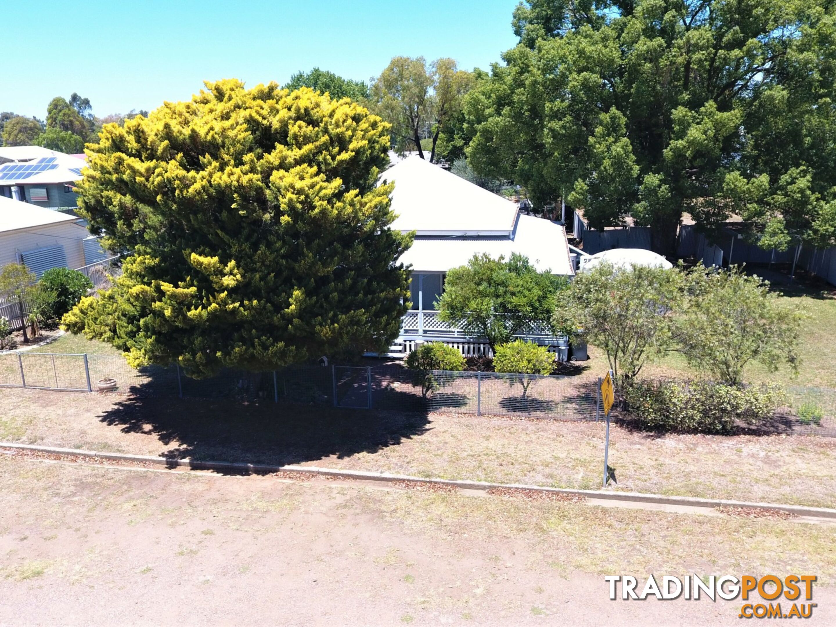 11 Drayton Street ALLORA QLD 4362