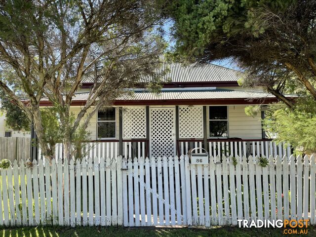 86 Albion Street WARWICK QLD 4370