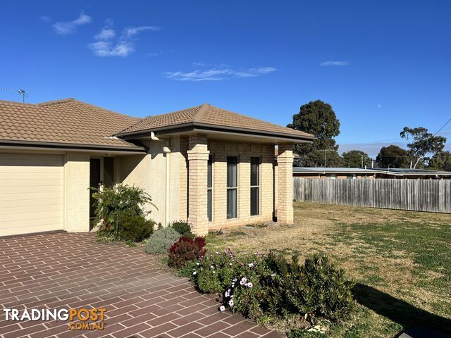 72 Hawker Road WARWICK QLD 4370