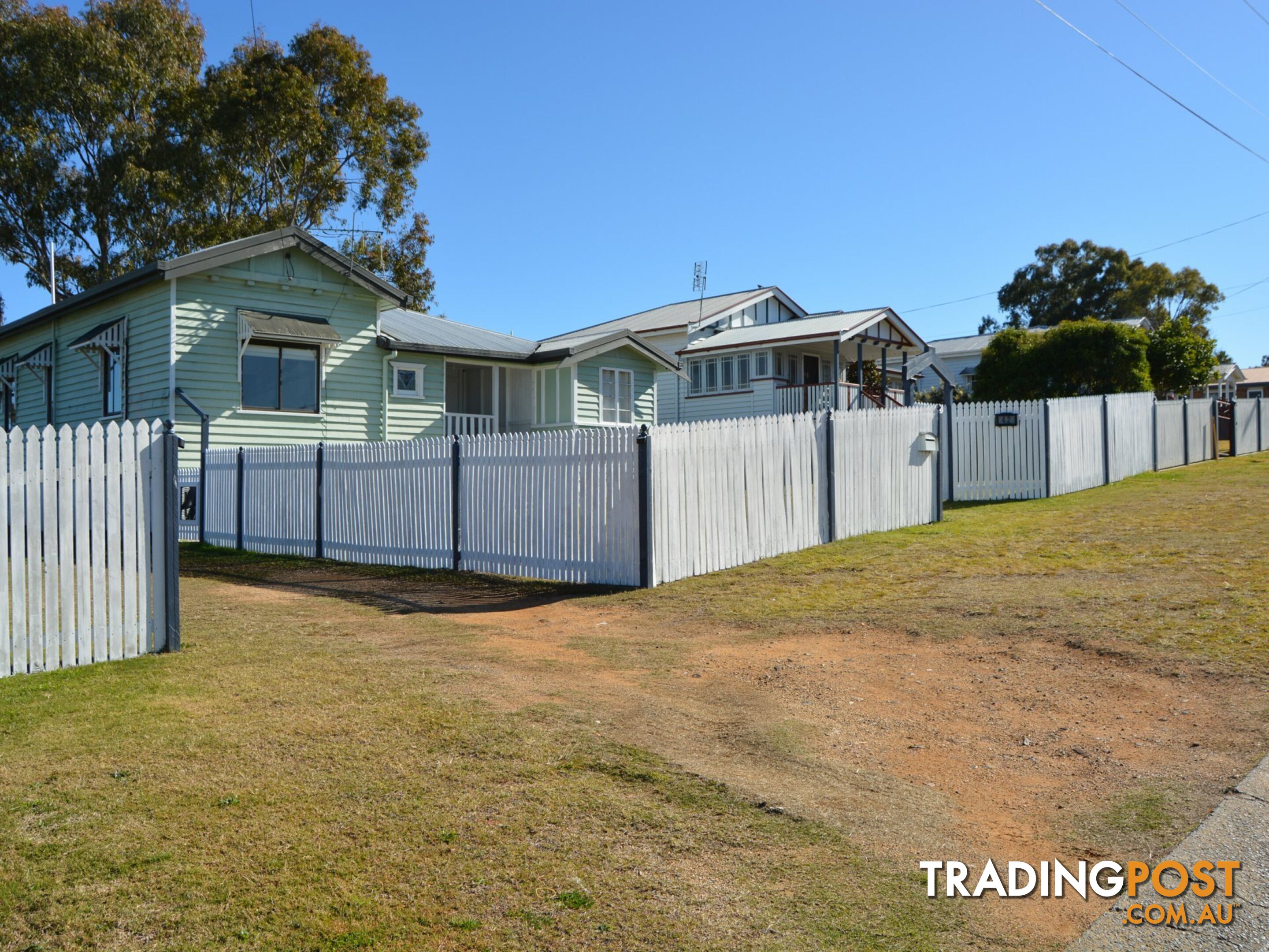 42 Furness Cresent WARWICK QLD 4370