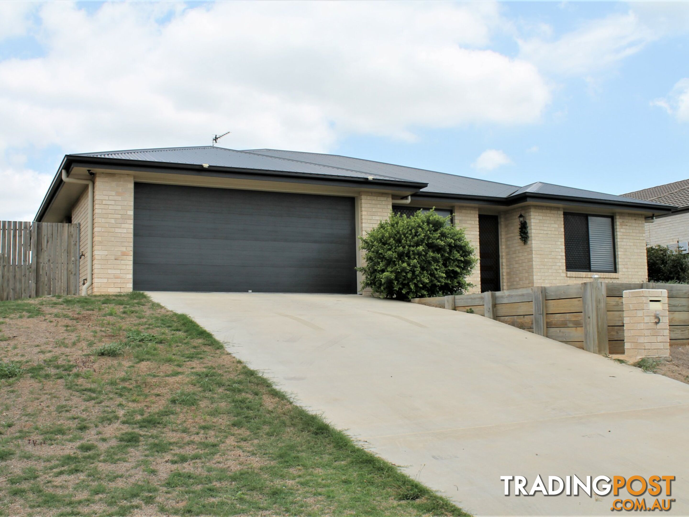 5 Capital Drive ROSENTHAL HEIGHTS QLD 4370