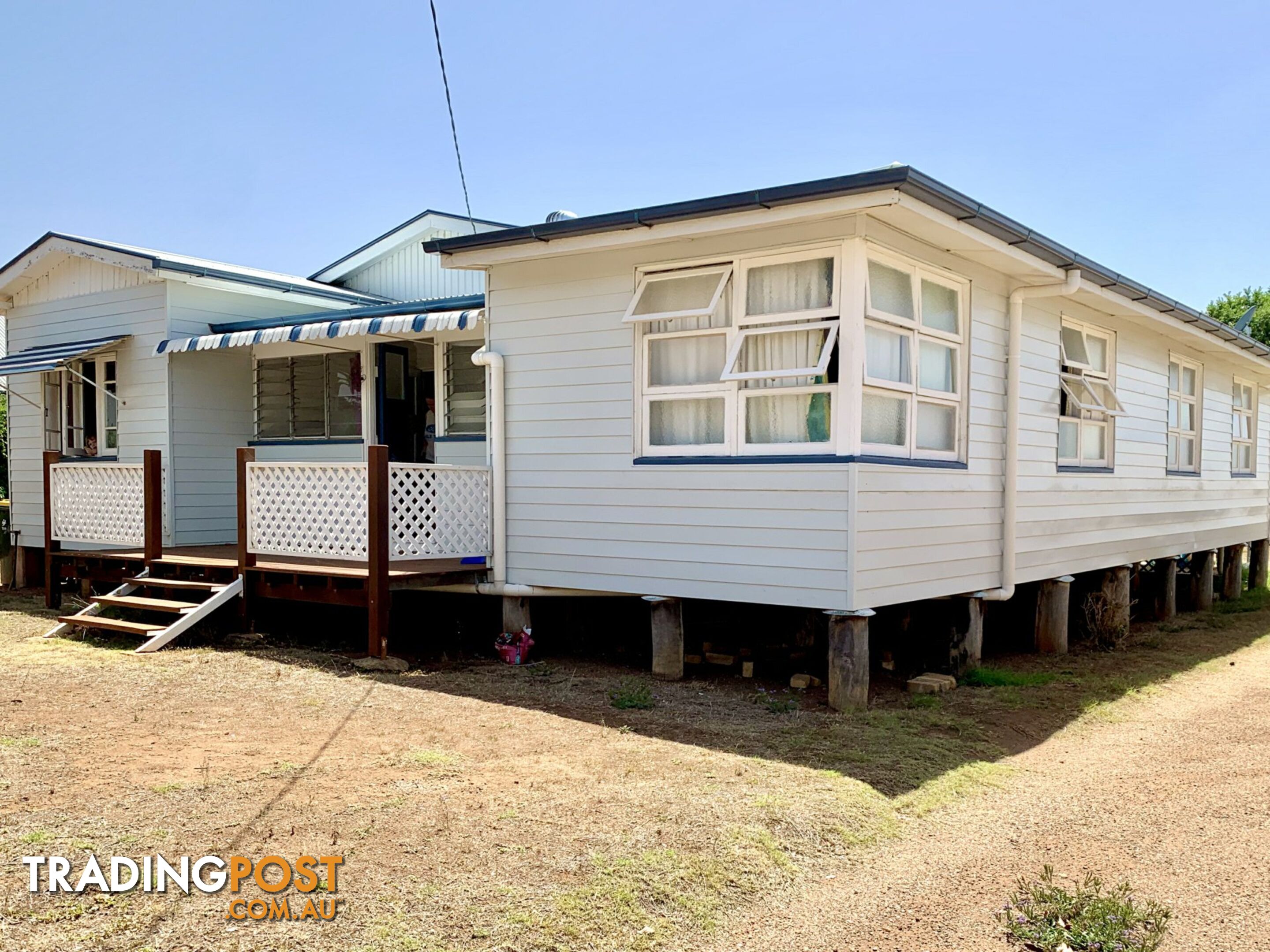 6 Deconlay Street WARWICK QLD 4370