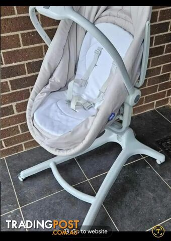 Chicco 4 in 1 Baby High Chair and Bassinet