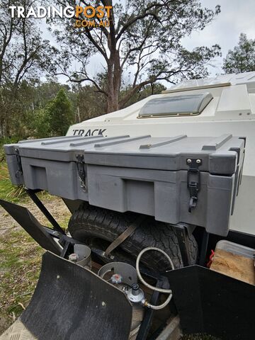 2014 Track Trailer Tvan