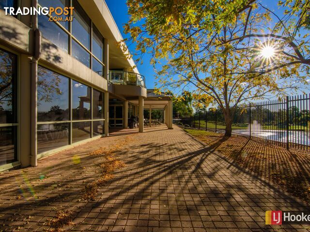 5 Spurway Drive BAULKHAM HILLS NSW 2153