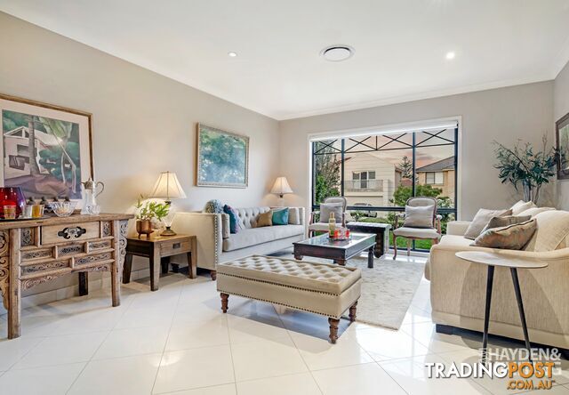 11 Bordeaux Crescent CASTLE HILL NSW 2154