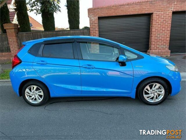 2014 HONDA FIT HYBRID