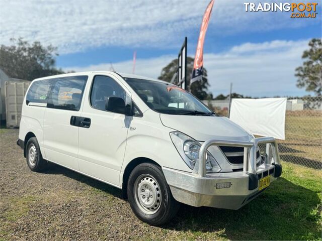 2011 HYUNDAI ILOAD  TQMY11 4D VAN