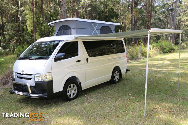 TOYOTA HI ACE CAMPERVAN - photo 2 of 5