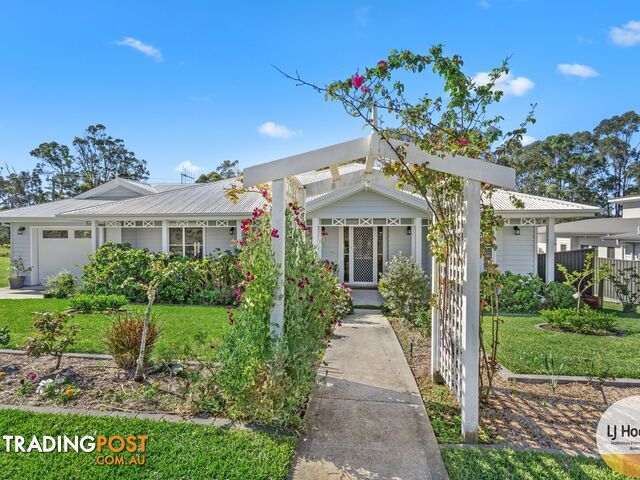 17 Hillside Terrace BLACK HEAD NSW 2430