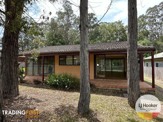 11 Gary Road DIAMOND BEACH NSW 2430