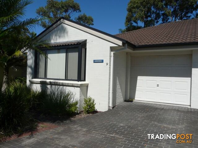 9/2 James Foster Drive HALLIDAYS POINT NSW 2430