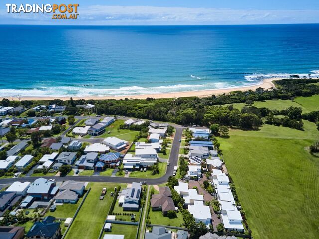 8/33-37 Emerald Drive DIAMOND BEACH NSW 2430