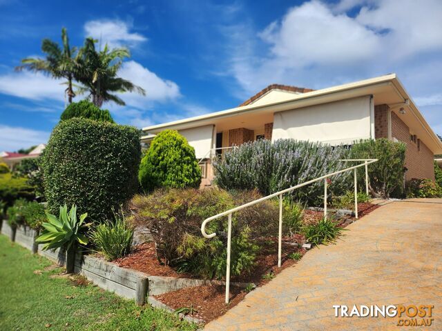 1/25 Hesper Drive FORSTER NSW 2428