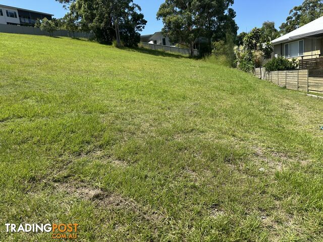 25 Hilltop Parkway TALLWOODS VILLAGE NSW 2430 - photo 2 of 5