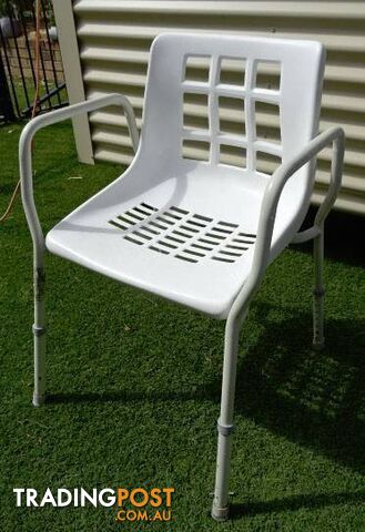 Shower Chair White, Used but good cond, mobility chair