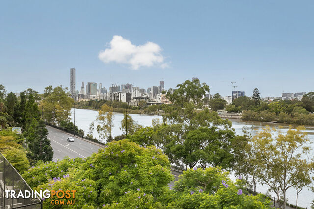 35/435 Coronation Drive AUCHENFLOWER QLD 4066