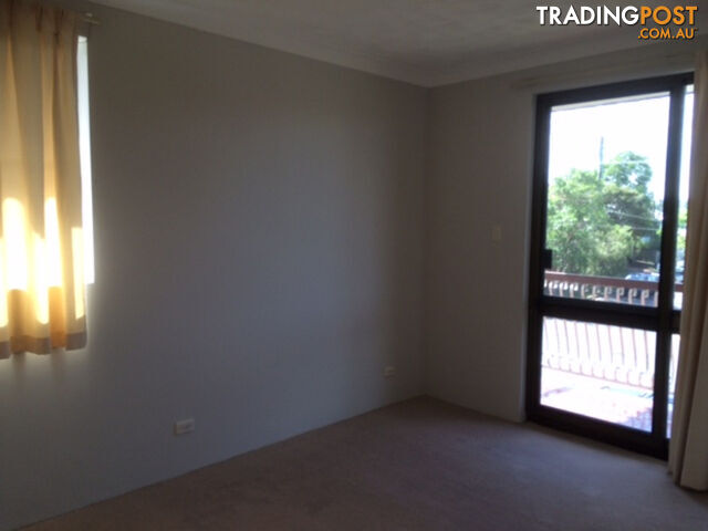 1/8 Augustus Street TOOWONG QLD 4066