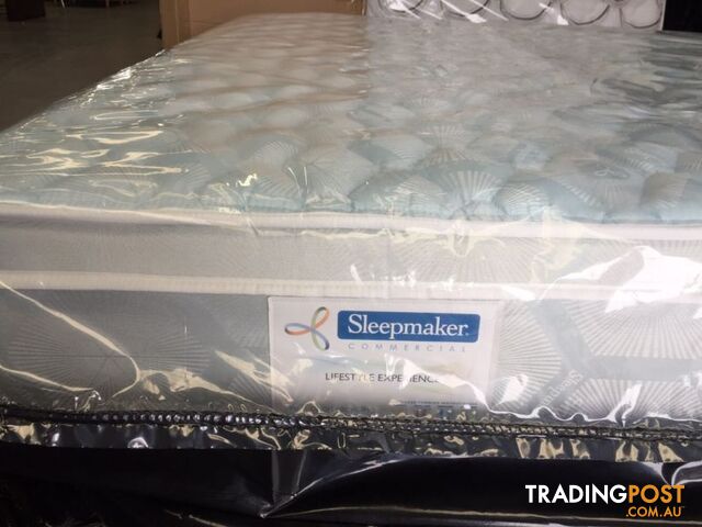 Sleepmaker Commercial Split King Beds - photo 4 of 4