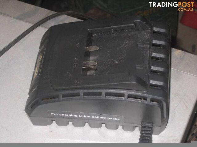 Battery charger for Aldi power tool, Xfinity, 20v. NEW - photo 4 of 4