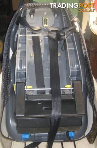 Baby car seat, Safe-n-sound - photo 2 of 2