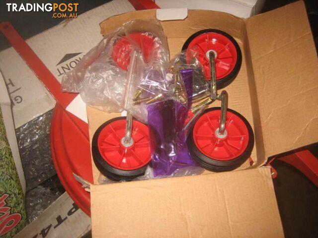 Snip n Mow, converts Line trimmer to lawnmower - photo 3 of 4