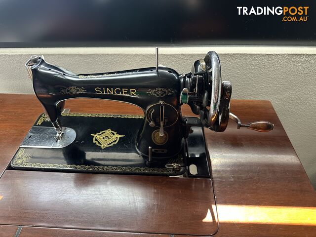 sewing machine Singer