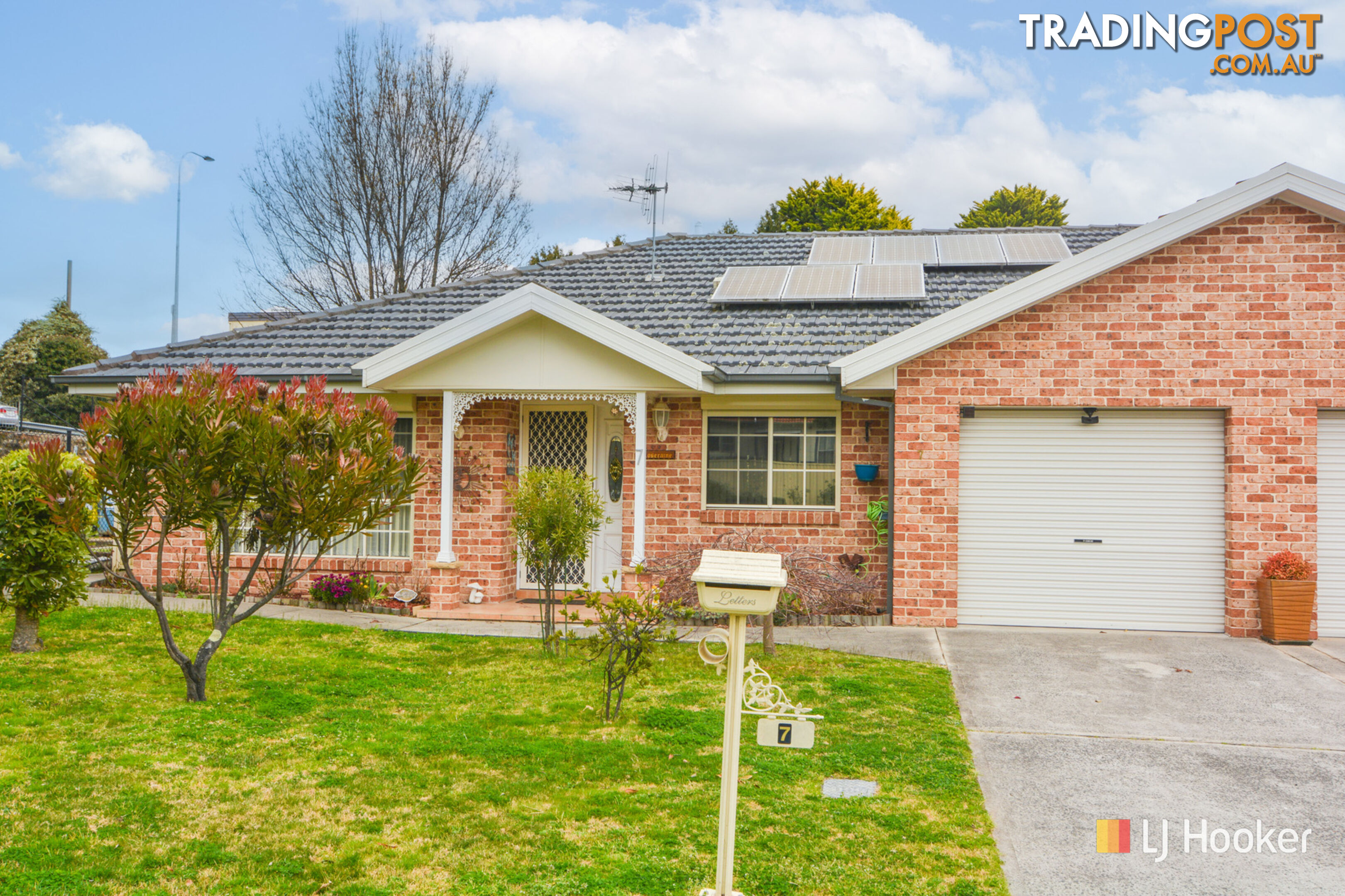 7 Barracks Place LITHGOW NSW 2790