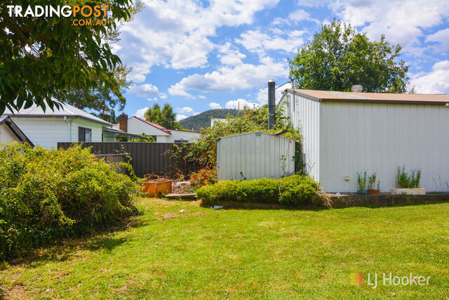 8 Caroline Avenue LITHGOW NSW 2790