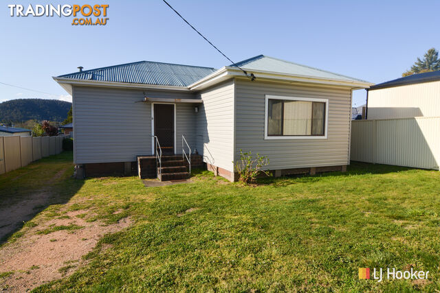 8 Methven Street LITHGOW NSW 2790