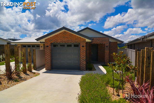 7C Cura Close LITHGOW NSW 2790