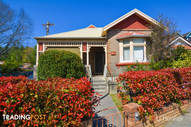 153 Mort Street LITHGOW NSW 2790