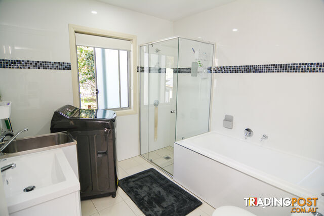 5 & 5a Birdwood Street LITHGOW NSW 2790 - photo 3 of 18