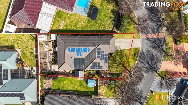 2 Claret Ash Avenue LITHGOW NSW 2790 - photo 5 of 21