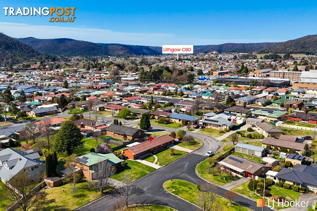 5 Curtin Place LITHGOW NSW 2790