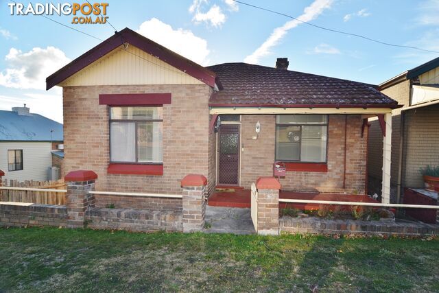 30 Hill Street LITHGOW NSW 2790