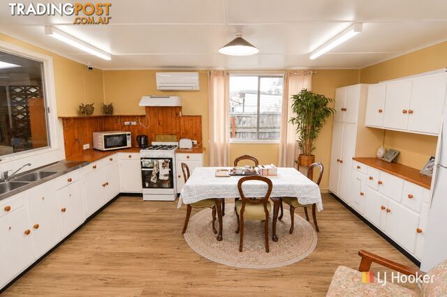 38 Coalbrook Street LITHGOW NSW 2790 - photo 2 of 14