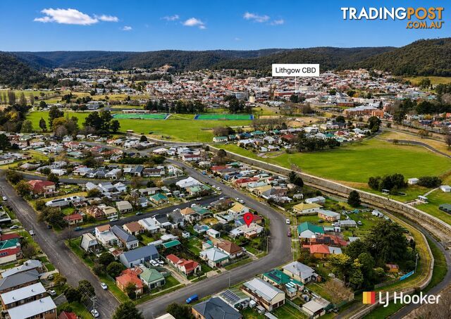 38 Coalbrook Street LITHGOW NSW 2790 - photo 4 of 14