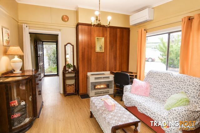 38 Coalbrook Street LITHGOW NSW 2790 - photo 5 of 14