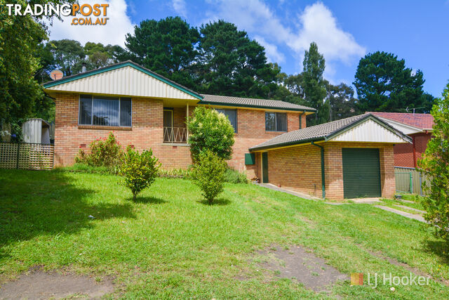 34 Maple Crescent LITHGOW NSW 2790