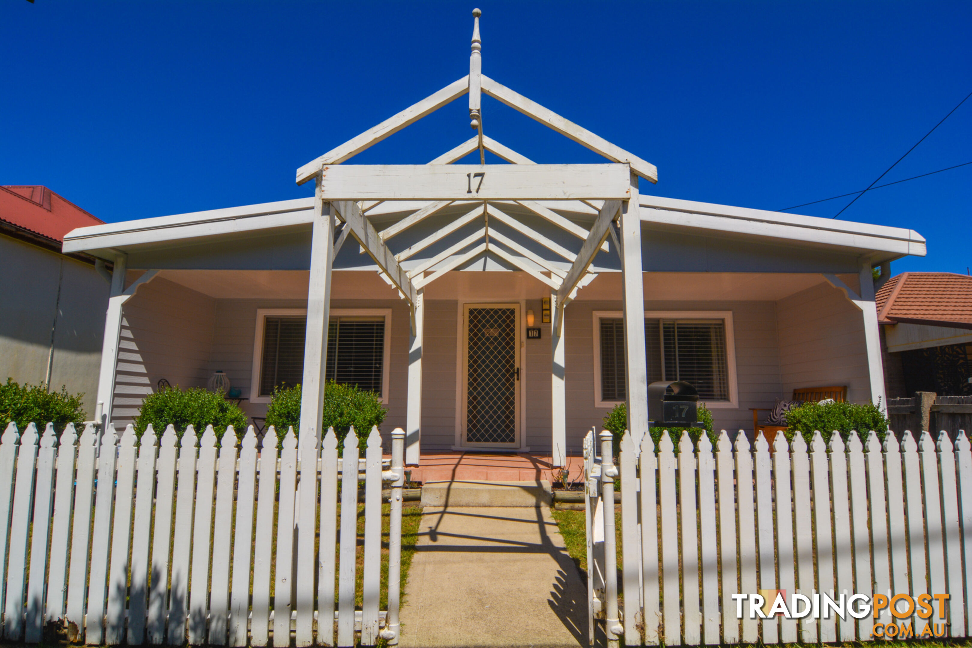 17 Willes Street LITHGOW NSW 2790