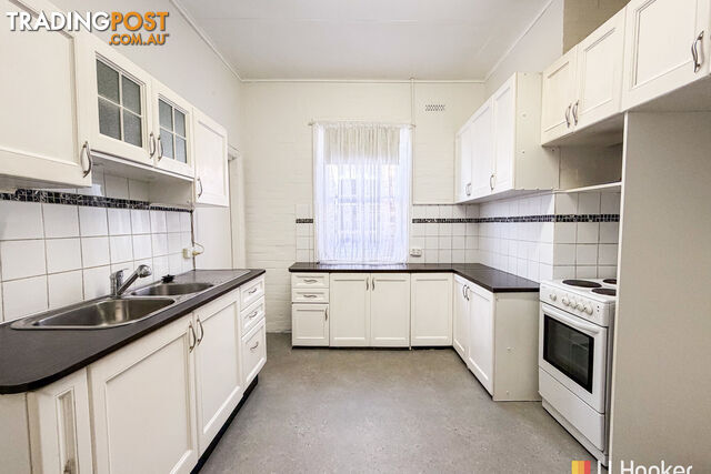 11 Spooner Street LITHGOW NSW 2790 - photo 2 of 7