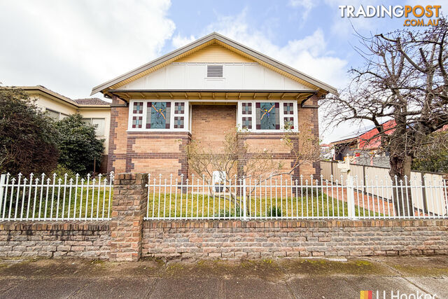25 Sandford Avenue LITHGOW NSW 2790