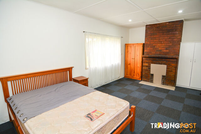 57 Coalbrook Street LITHGOW NSW 2790 - photo 5 of 14