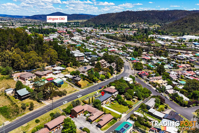 58 Mort Street LITHGOW NSW 2790 - photo 4 of 23