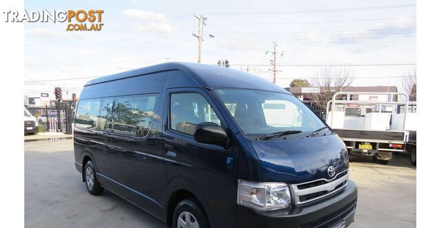 2011 TOYOTA HIACE COMMUTER TRH223R BUS